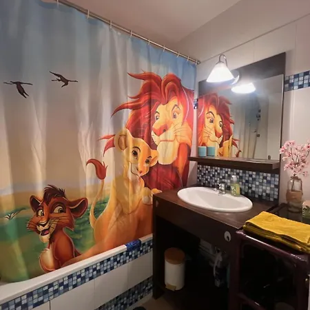 Welcome To Disneyland Paris, 1-2 Bedroom 2 Car Park Bus Restaurants *