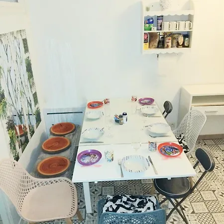 בית אירוח Disneyland 2 Chambres, Parking, Bus Sur Place מונטבראן