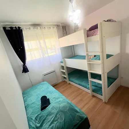 Welcome To Disneyland Paris, 1-2 Bedroom 2 Car Park Bus Restaurants Habitación en casa particular